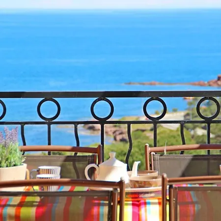 Deux Pieces Vue Mer Cap Esterel Esterelvacances Apartment *
